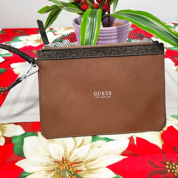 Guess - Picture 1 of 3